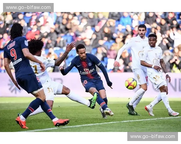 法甲赛事MVP：绿茵场上最闪耀的瞬间与永恒荣耀